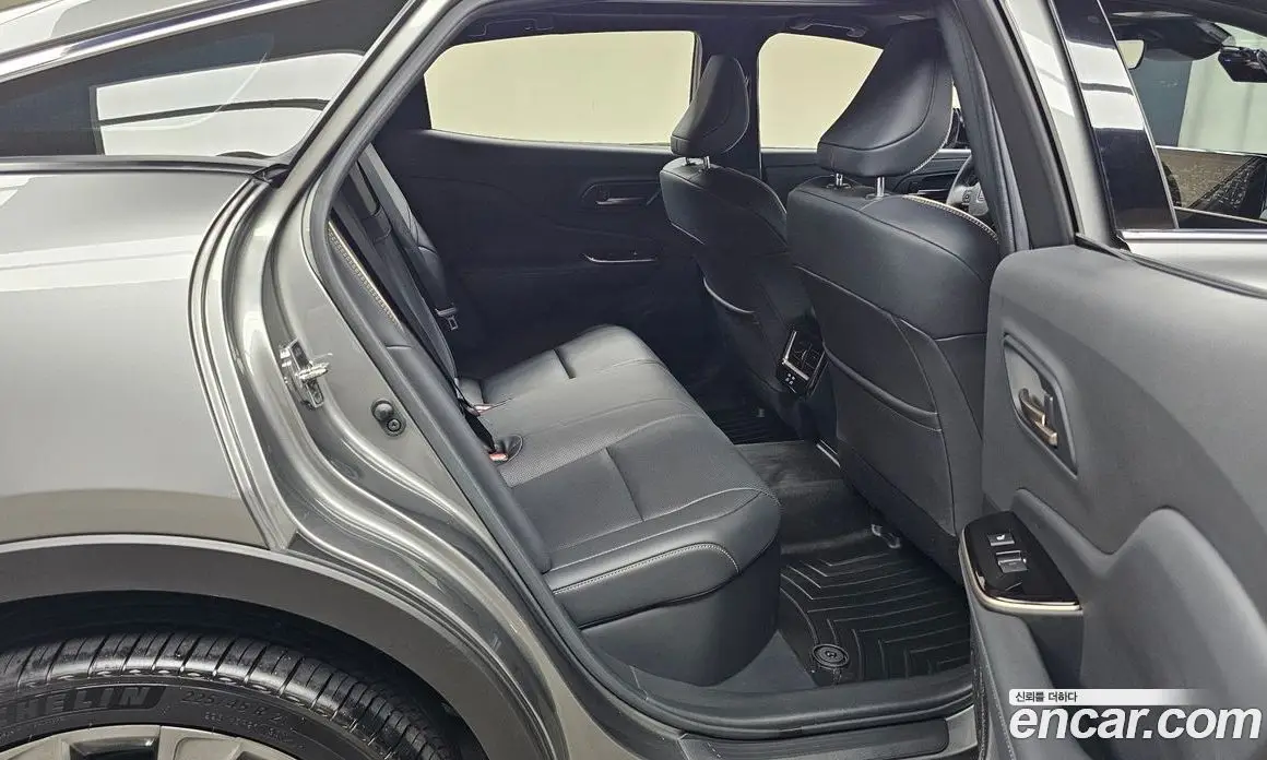 Toyota Crown 2024 2.5 автомат (гидро), фото 16