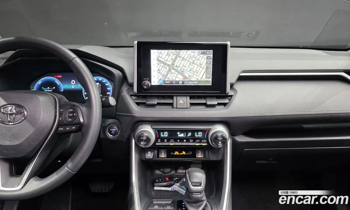 Toyota RAV4 2023 2.5 автомат (гидро), фото 15