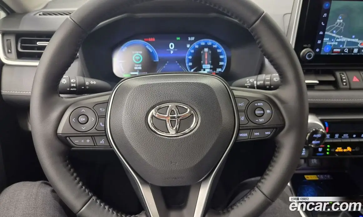 Toyota RAV4 2025 2.5 автомат (вариатор), фото 14