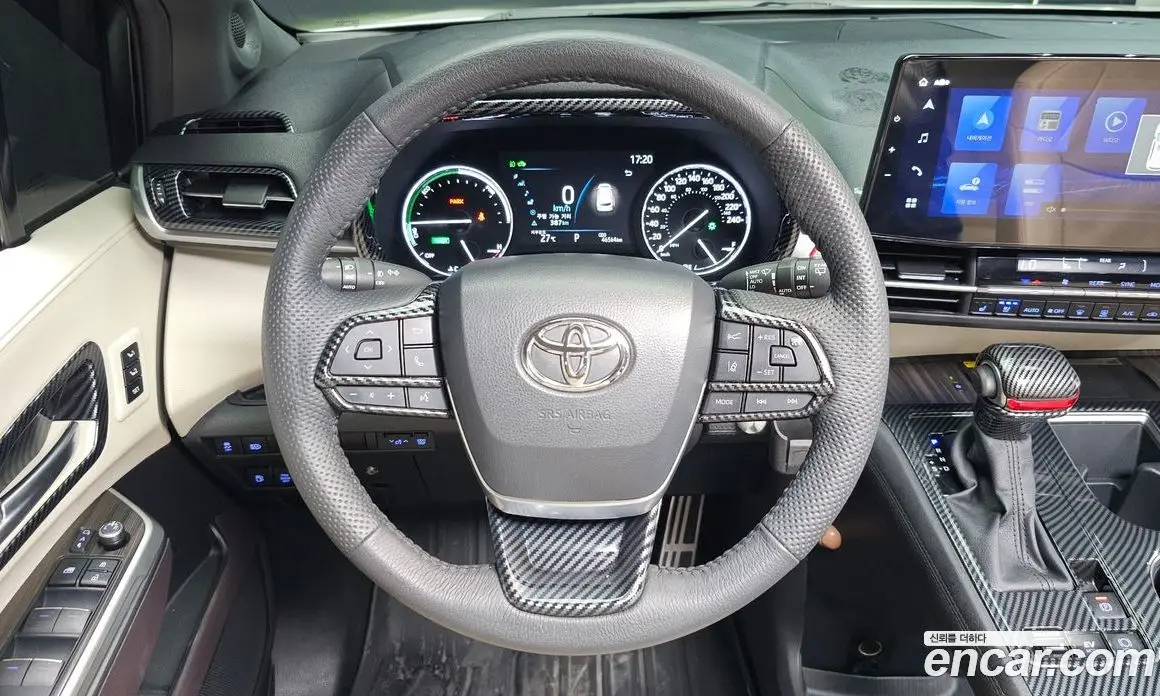 Toyota Sienna 2023 2.5 автомат (гидро), фото 12
