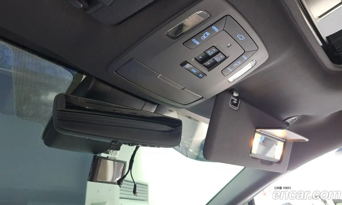 Toyota Sienna 2023 2.5 автомат (гидро), фото 17