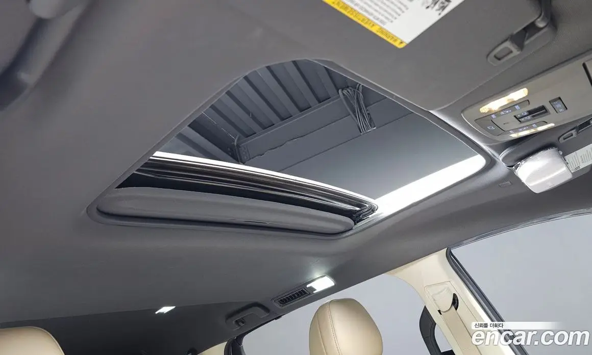 Toyota Sienna 2023 2.5 автомат (гидро), фото 19