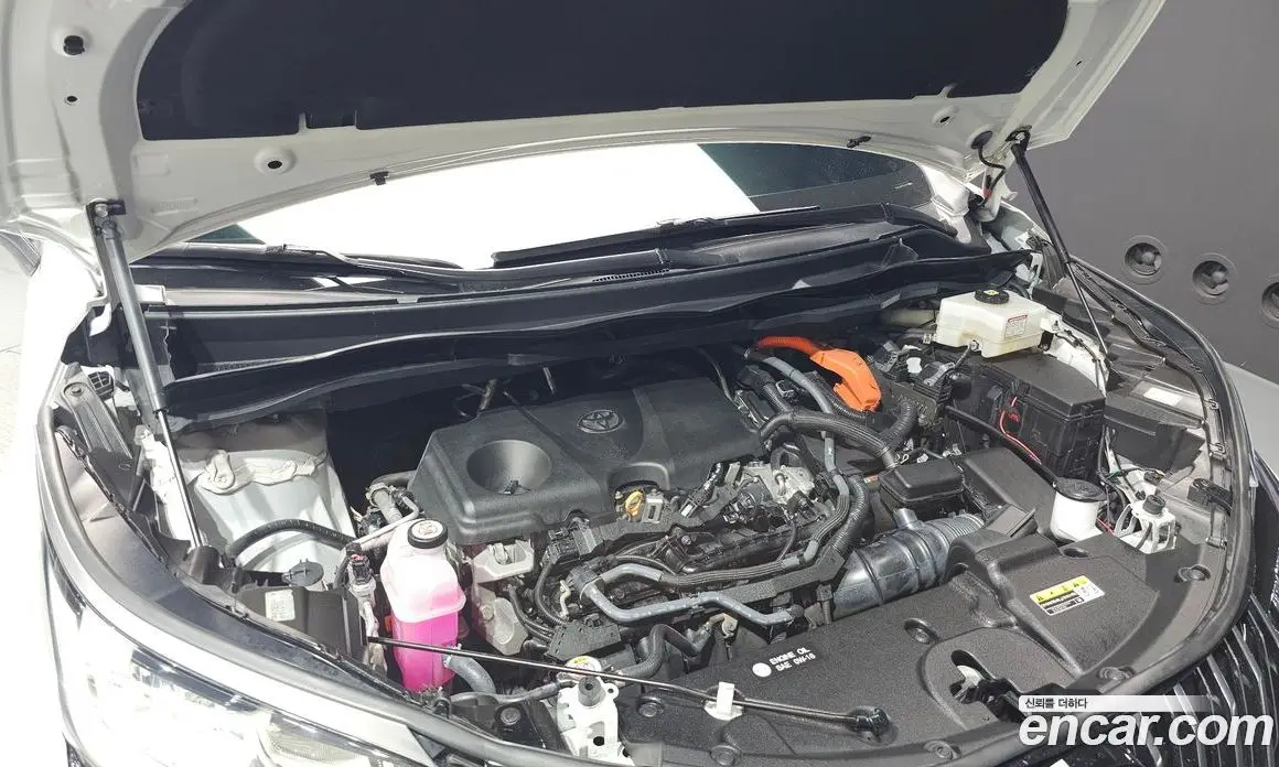 Toyota Sienna 2023 2.5 автомат (гидро), фото 6