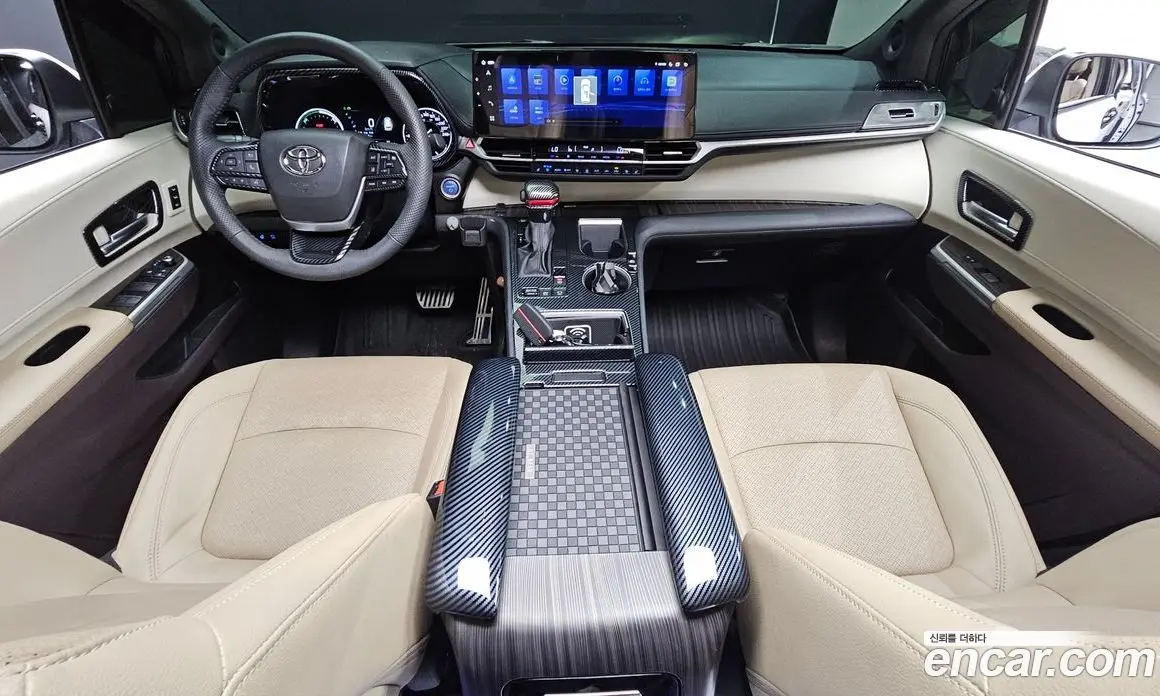Toyota Sienna 2023 2.5 автомат (гидро), фото 7