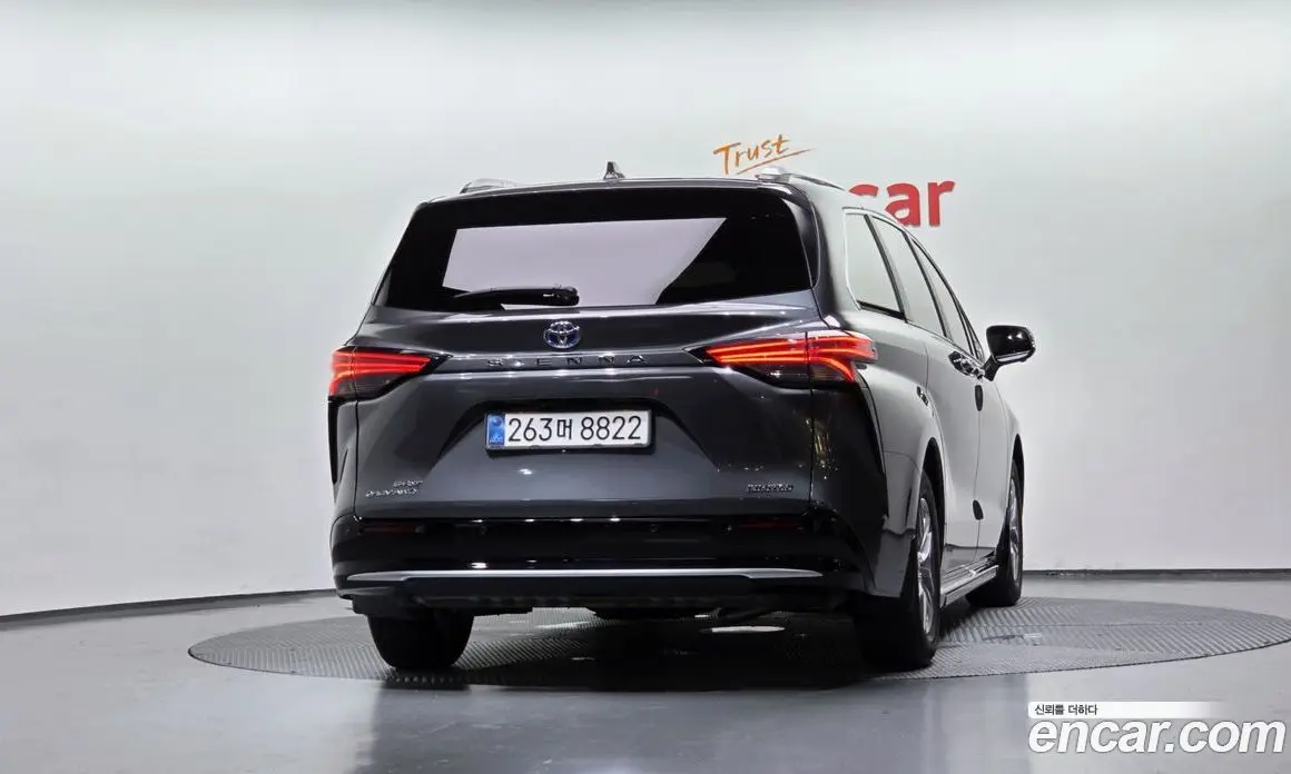 Toyota Sienna 2025 2.5 автомат (гидро), фото 4