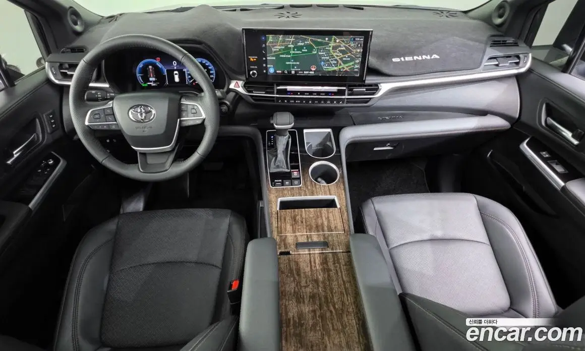 Toyota Sienna 2025 2.5 автомат (гидро), фото 10