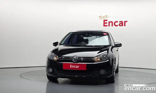 Volkswagen Golf 2010 2.0 автомат (гидро), миниатюра 3