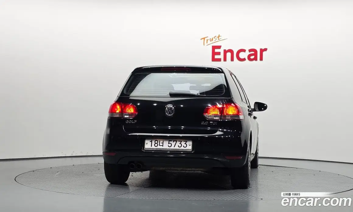 Volkswagen Golf 2010 2.0 автомат (гидро), фото 4