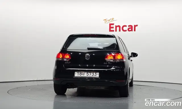 Volkswagen Golf 2010 2.0 автомат (гидро), миниатюра 4