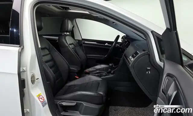 Volkswagen Golf 2015 2.0 автомат (гидро), миниатюра 10 Volkswagen Golf 2015 2.0 автомат (гидро), миниатюра 10