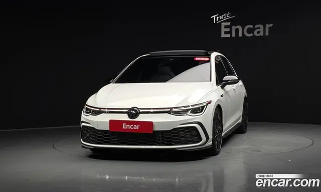 Volkswagen Golf 2024 2.0 автомат (гидро), миниатюра 2