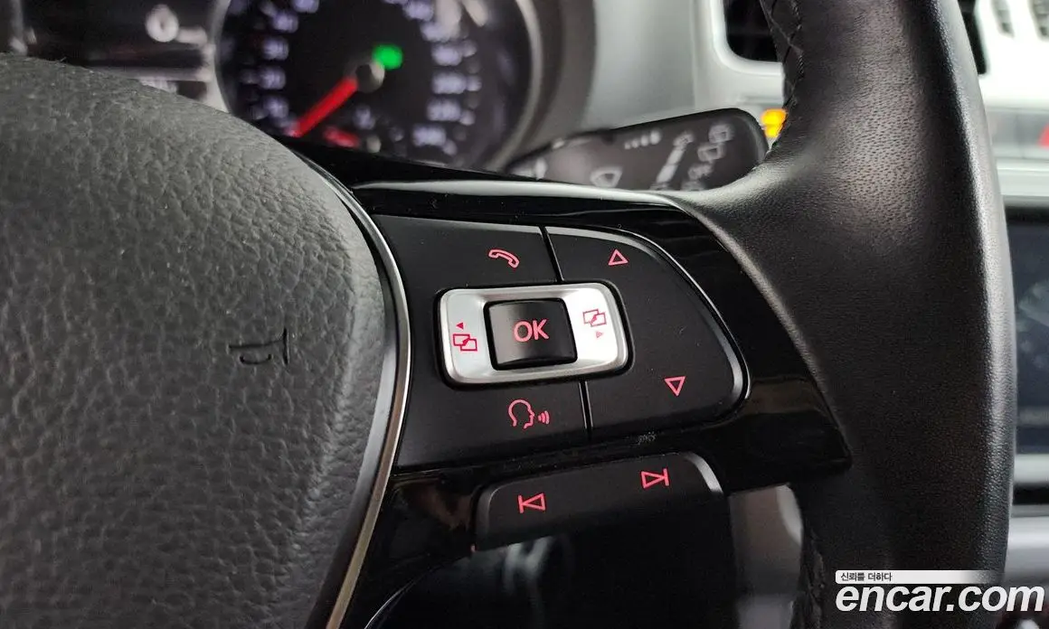 Volkswagen Polo 2015 1.4 автомат (гидро), фото 14
