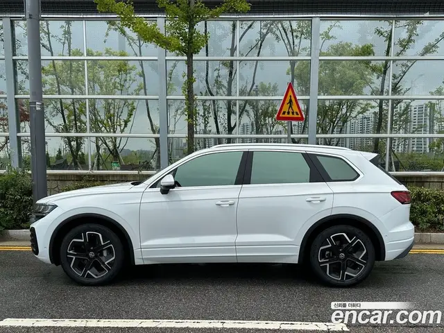 Volkswagen Touareg 2026 3.0 автомат (гидро), миниатюра 2