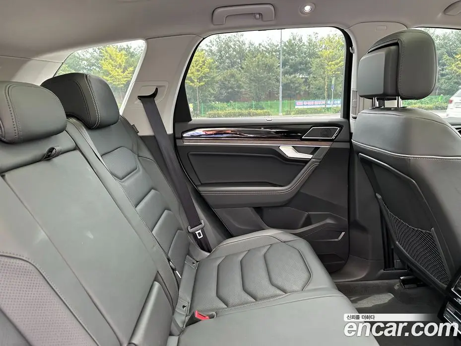 Volkswagen Touareg 2026 3.0 автомат (гидро), фото 17