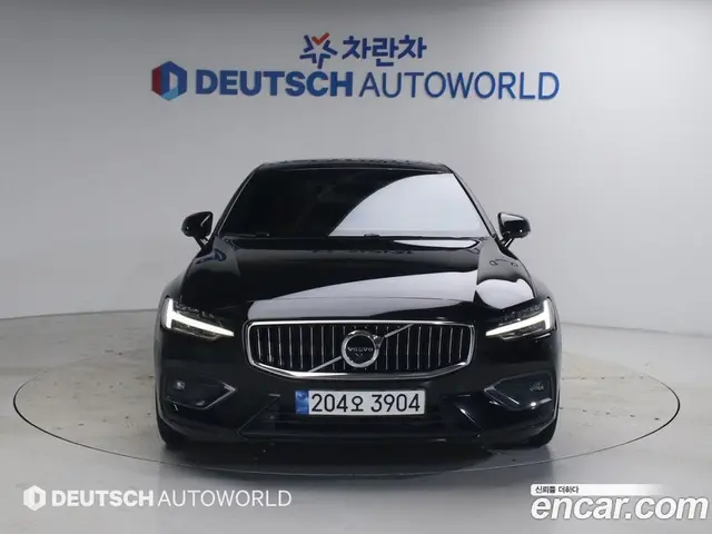 Volvo S60 2019 2.0 автомат (гидро), миниатюра 3