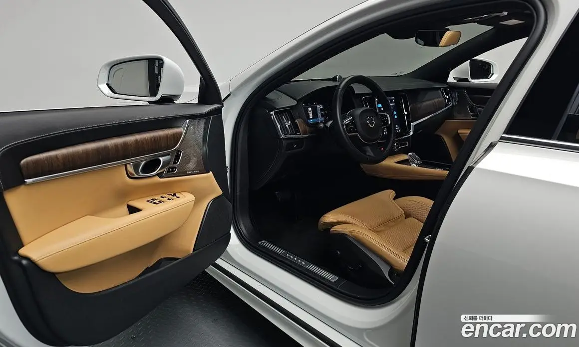 Volvo S90 2023 2.0 автомат (гидро), фото 12