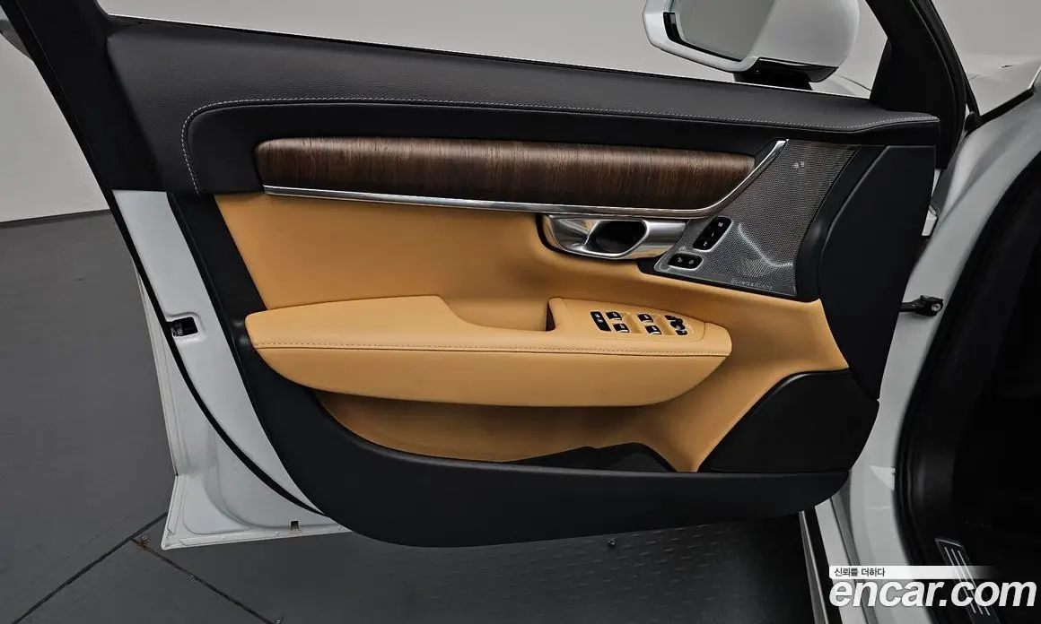 Volvo S90 2023 2.0 автомат (гидро), фото 13