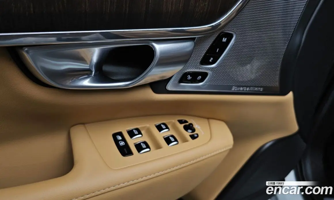 Volvo S90 2023 2.0 автомат (гидро), фото 29
