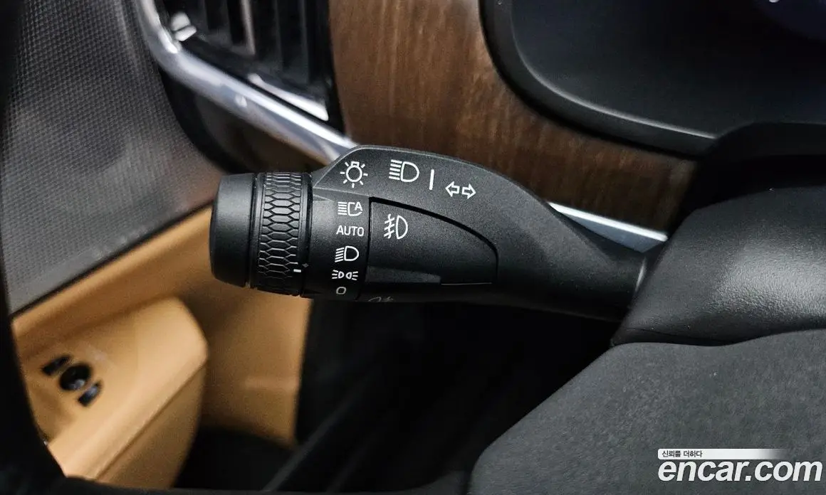 Volvo S90 2023 2.0 автомат (гидро), фото 32