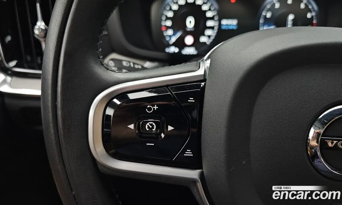 Volvo V60 2019 2.0 автомат (гидро), фото 29
