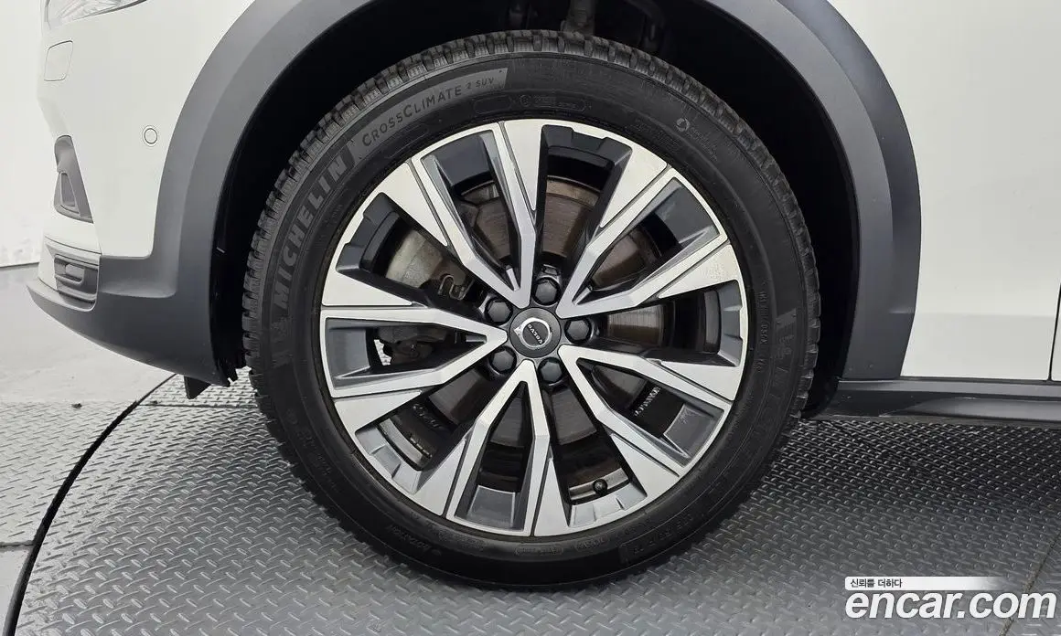 Volvo V90 2021 2.0 автомат (гидро), фото 4