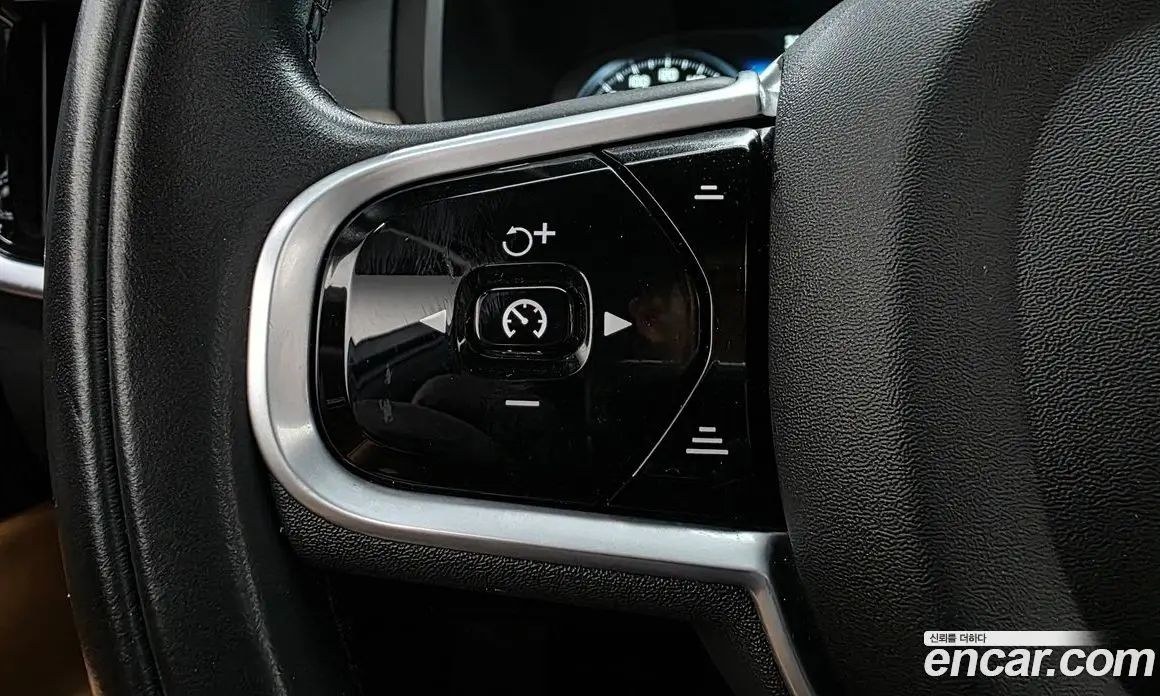 Volvo V90 2021 2.0 автомат (гидро), фото 31