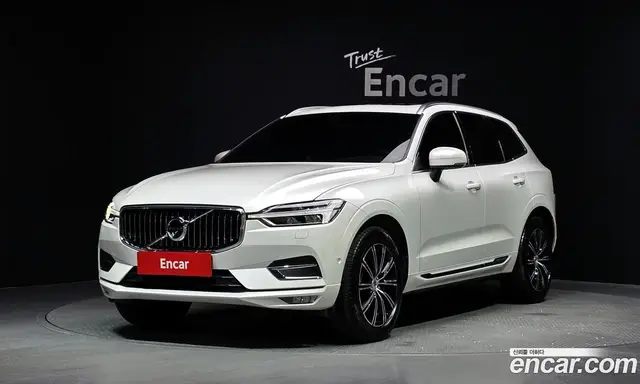 Volvo XC60 2018 2.0 автомат (гидро), миниатюра 1