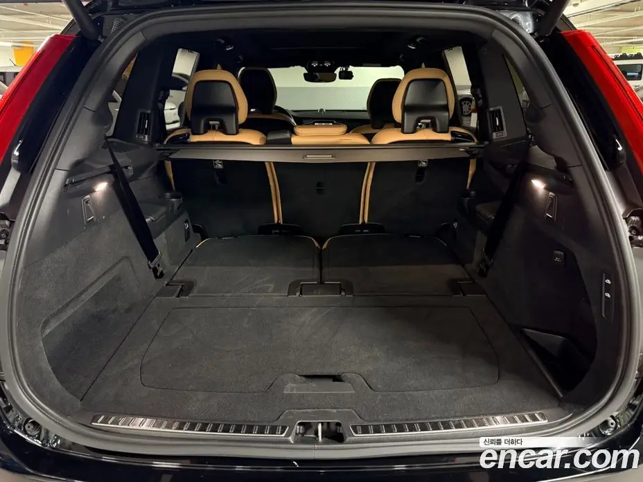 Volvo XC90 2024 2.0 автомат (гидро), фото 29