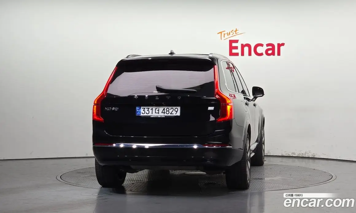 Volvo XC90 2024 2.0 автомат (гидро), фото 4