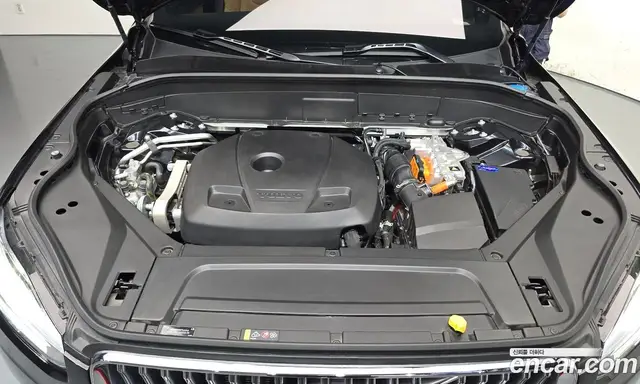 Volvo XC90 2024 2.0 автомат (гидро), миниатюра 6