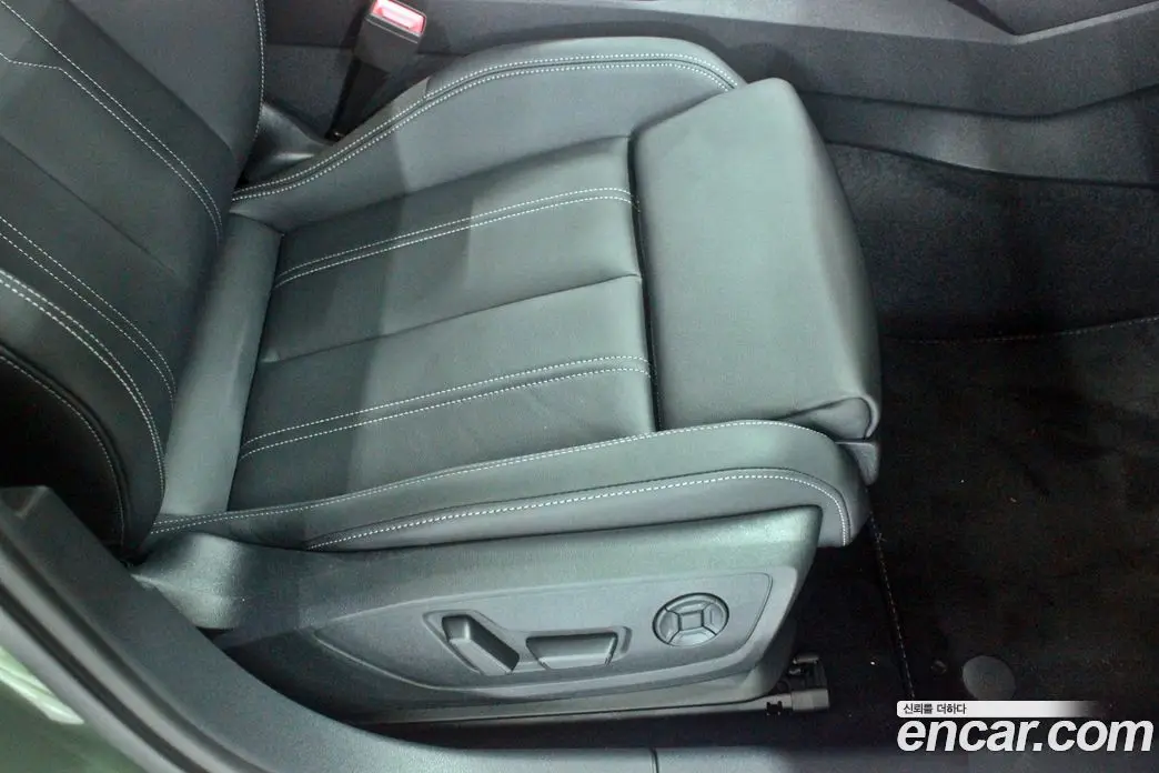 Audi A3 2026 2.0 автомат (гидро), фото 16