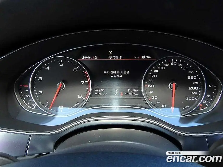 Audi A6 2014 3.0 автомат (гидро), фото 8