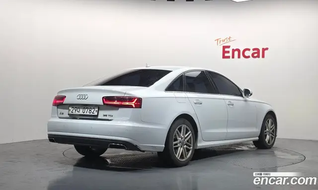 Audi A6 2015 2.0 автомат (гидро), миниатюра 2