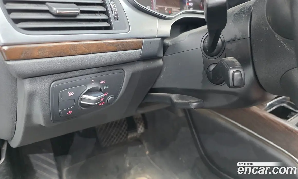 Audi A6 2015 2.0 автомат (гидро), фото 15