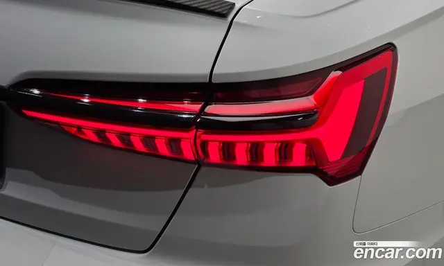 Audi A6 2020 2.0 автомат (гидро), миниатюра 9