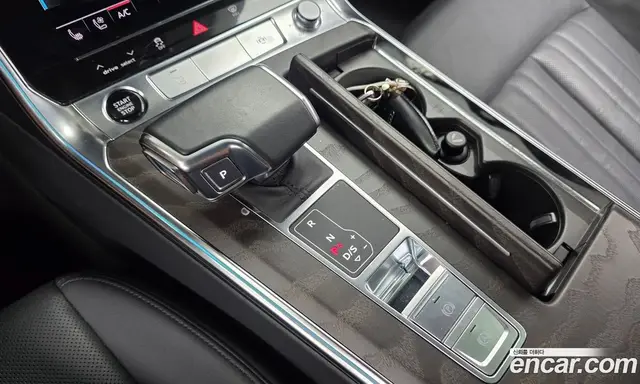 Audi A6 2021 2.0 автомат (гидро), миниатюра 12