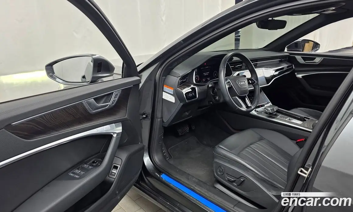 Audi A6 2021 2.0 автомат (гидро), фото 13