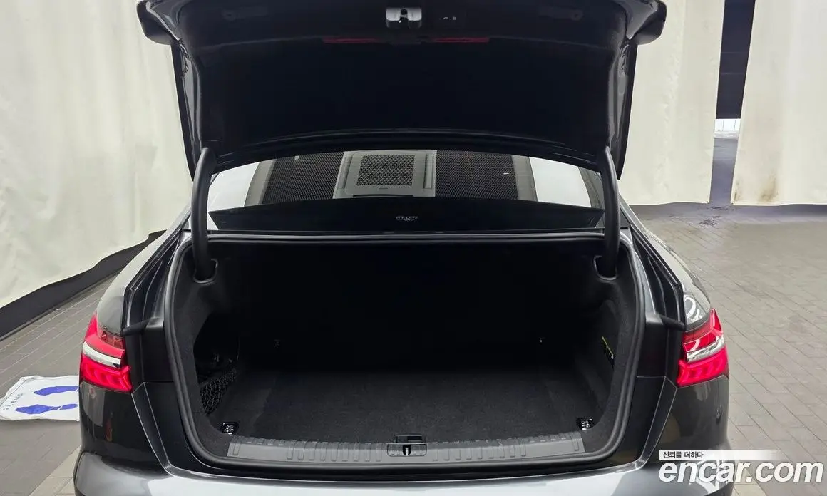 Audi A6 2021 2.0 автомат (гидро), фото 26