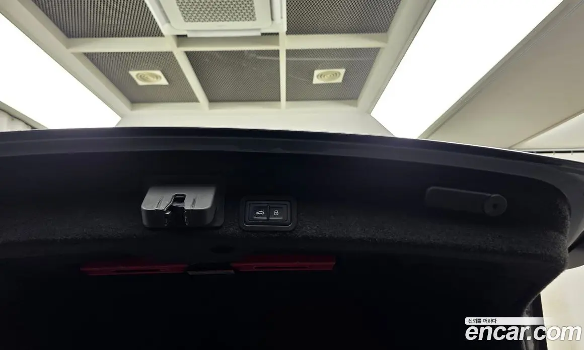 Audi A6 2021 2.0 автомат (гидро), фото 32