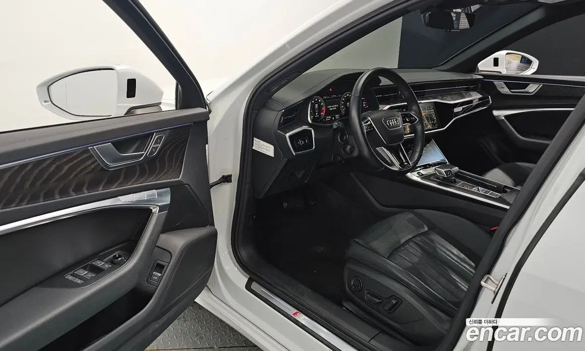 Audi A6 2021 2.0 автомат (гидро), фото 11