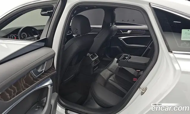 Audi A6 2021 2.0 автомат (гидро), миниатюра 12