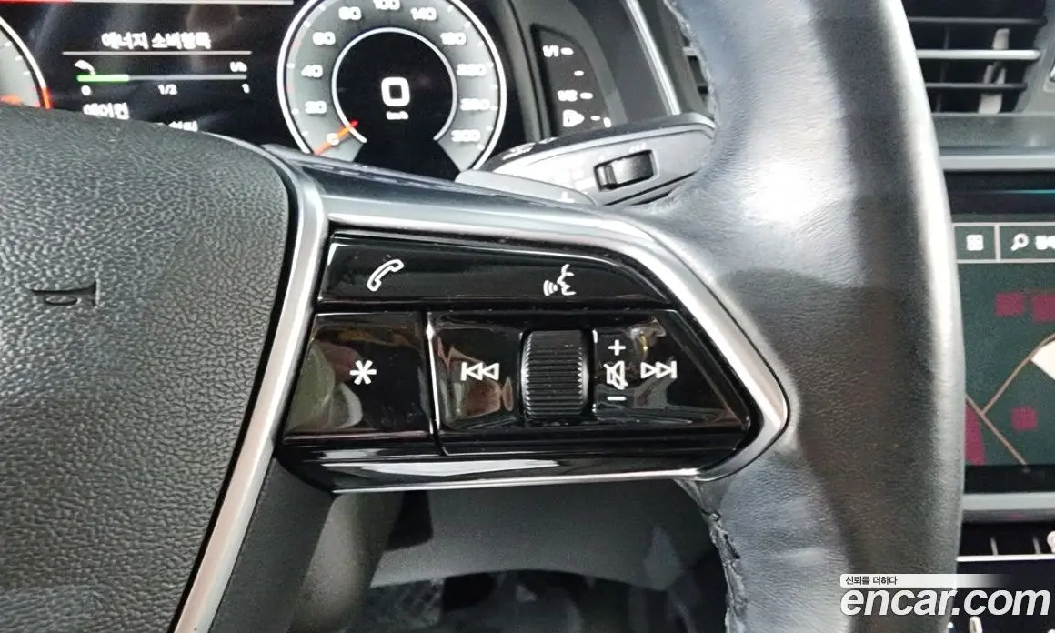 Audi A6 2021 2.0 автомат (гидро), фото 22