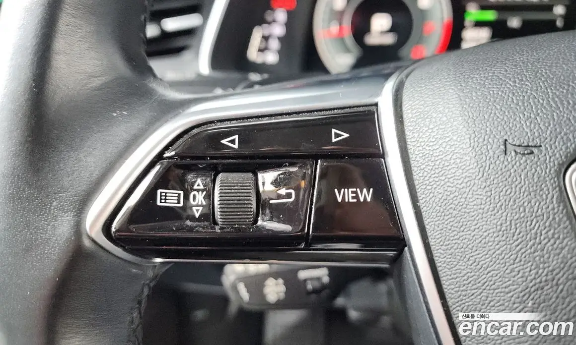 Audi A6 2021 2.0 автомат (гидро), фото 23