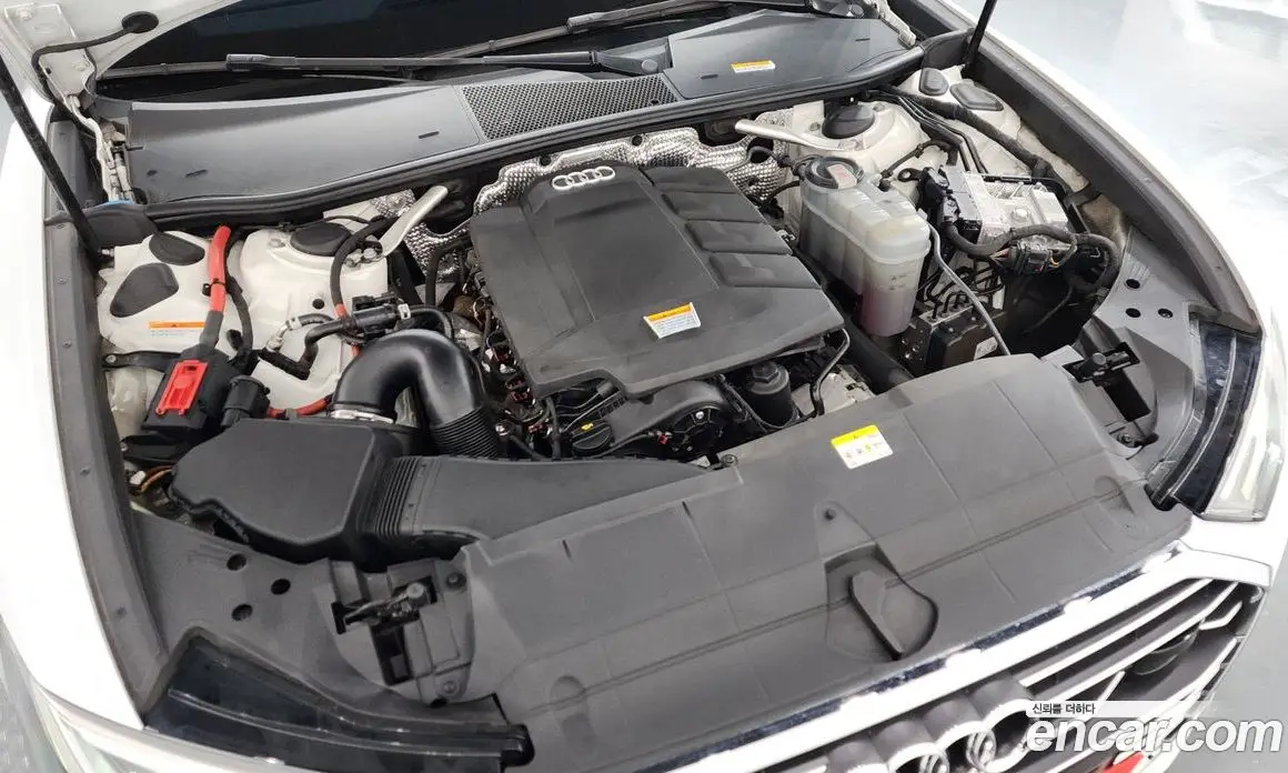 Audi A6 2021 2.0 автомат (гидро), фото 6