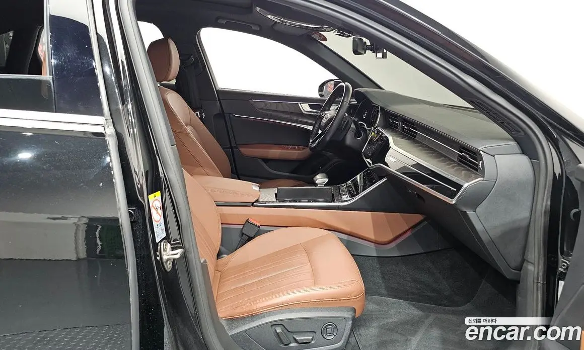 Audi A6 2021 2.0 автомат (гидро), фото 16