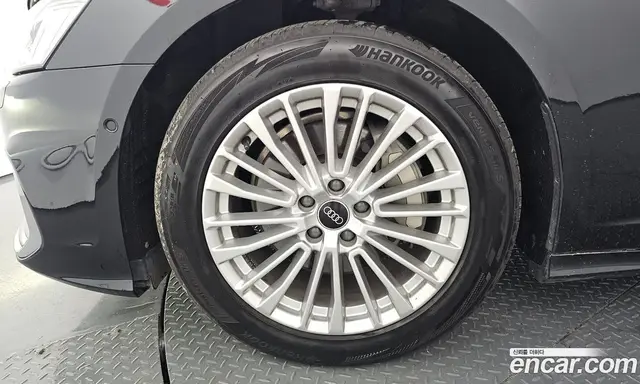 Audi A6 2021 2.0 автомат (гидро), миниатюра 5