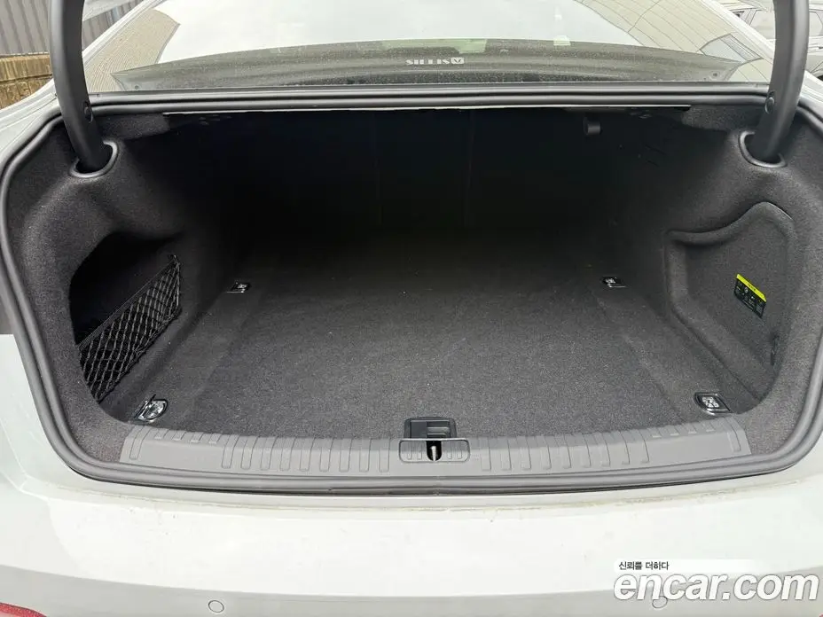 Audi A6 2021 2.0 автомат (гидро), фото 15
