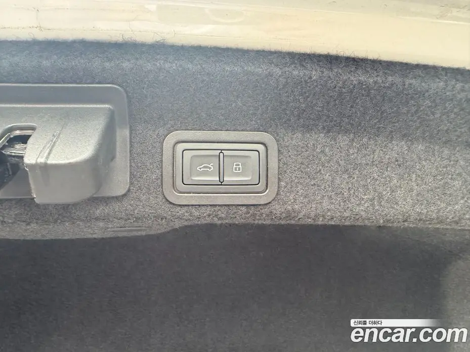 Audi A6 2021 2.0 автомат (гидро), фото 16