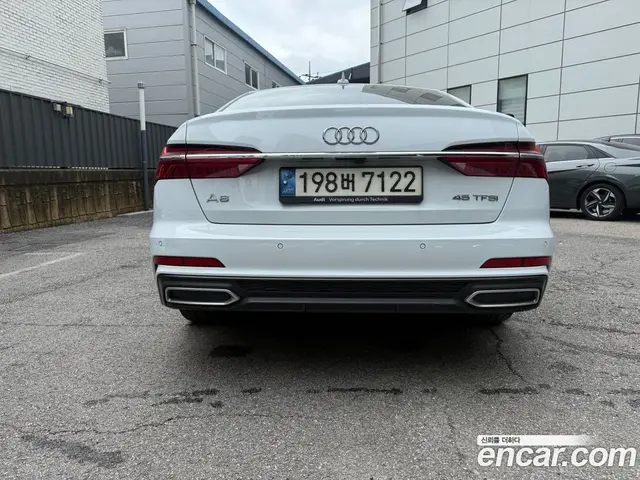 Audi A6 2021 2.0 автомат (гидро), миниатюра 4
