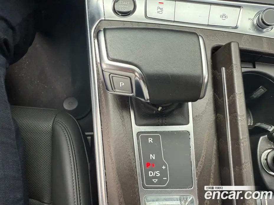 Audi A6 2021 2.0 автомат (гидро), фото 8